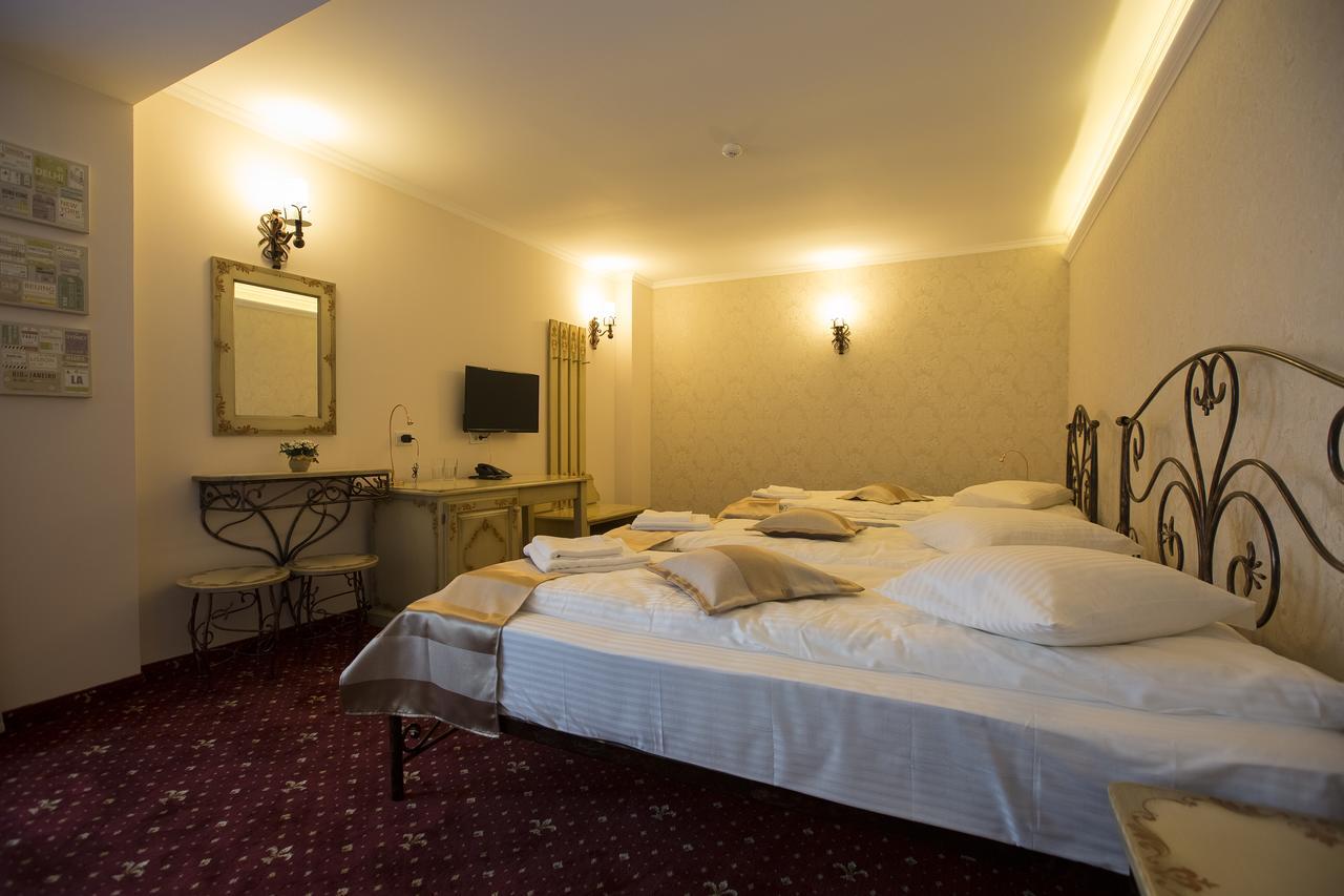 Hotel Aviator Boutique Otopeni Exterior photo